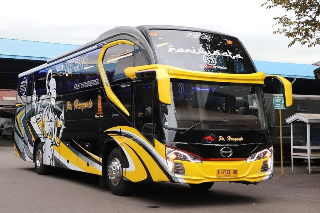 Karoseri bus haryanto terbaru garasimod