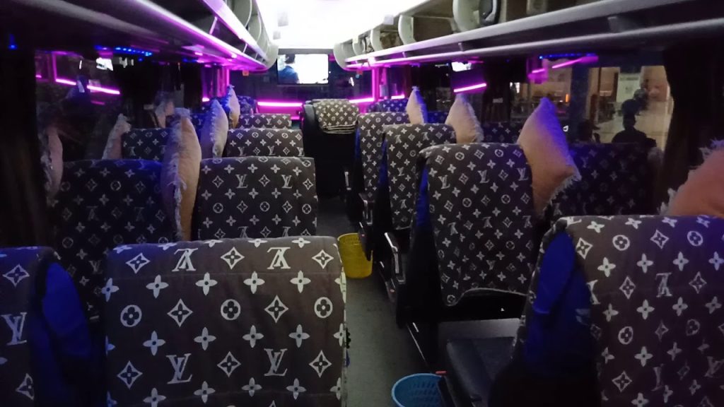 kelas bisnis po haryanto