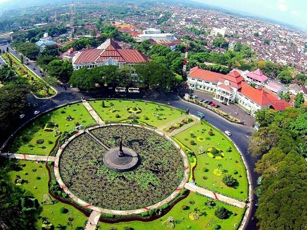 balai kota malang