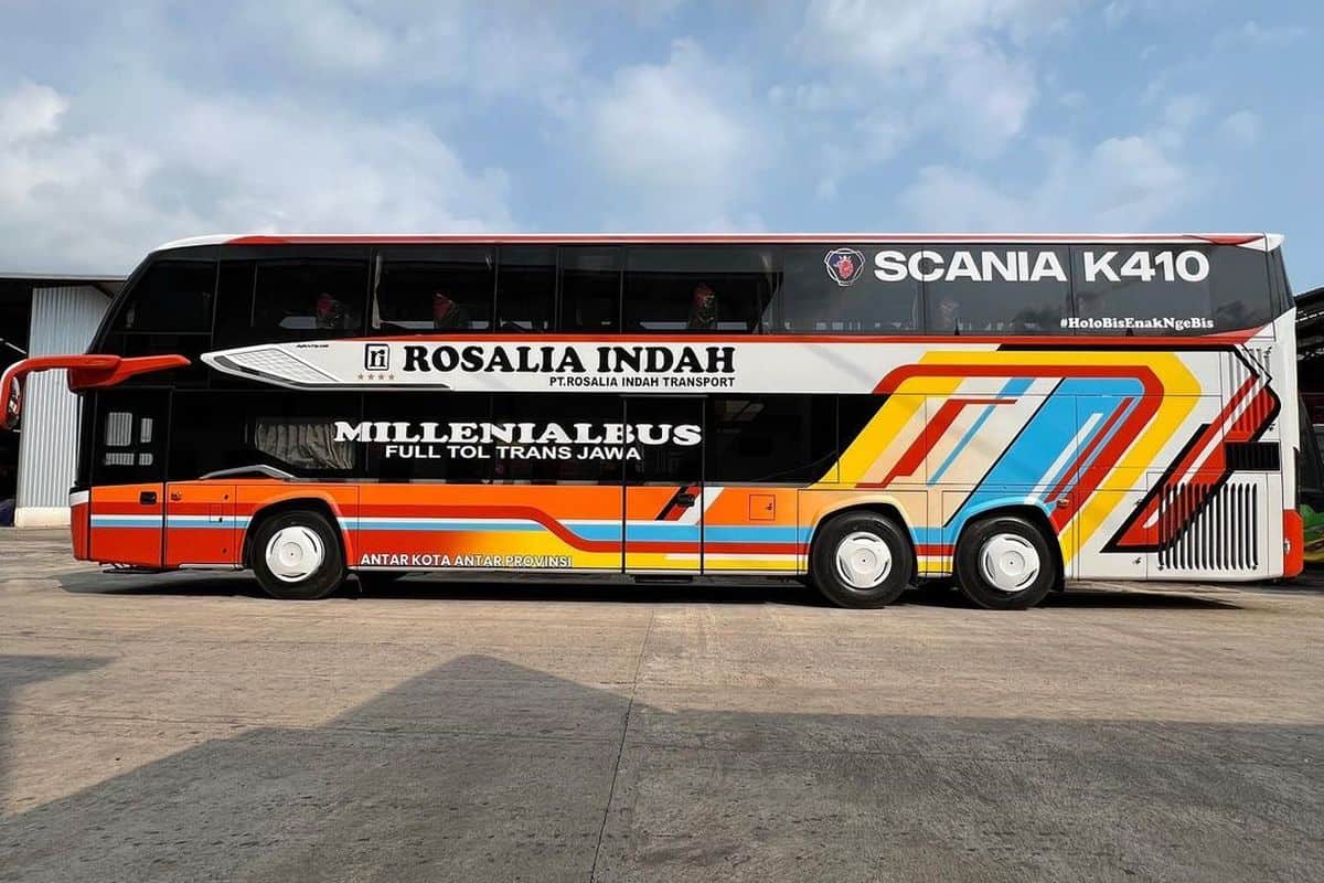 bus rosalia indah