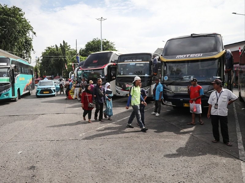 terminal bus di jakarta