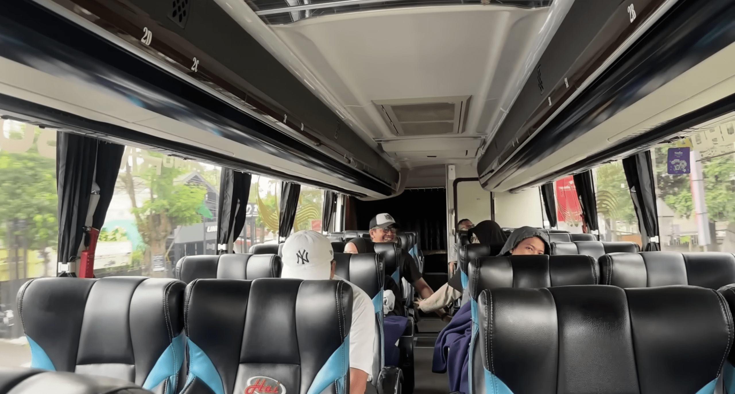 kelas executive bus handoyo