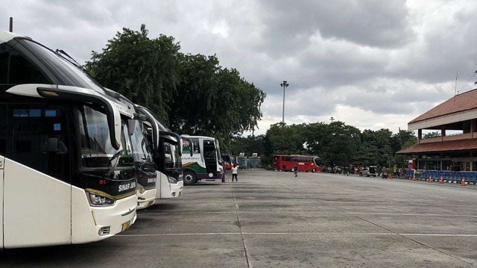 Terminal Kampung Rambutan sinar jaya